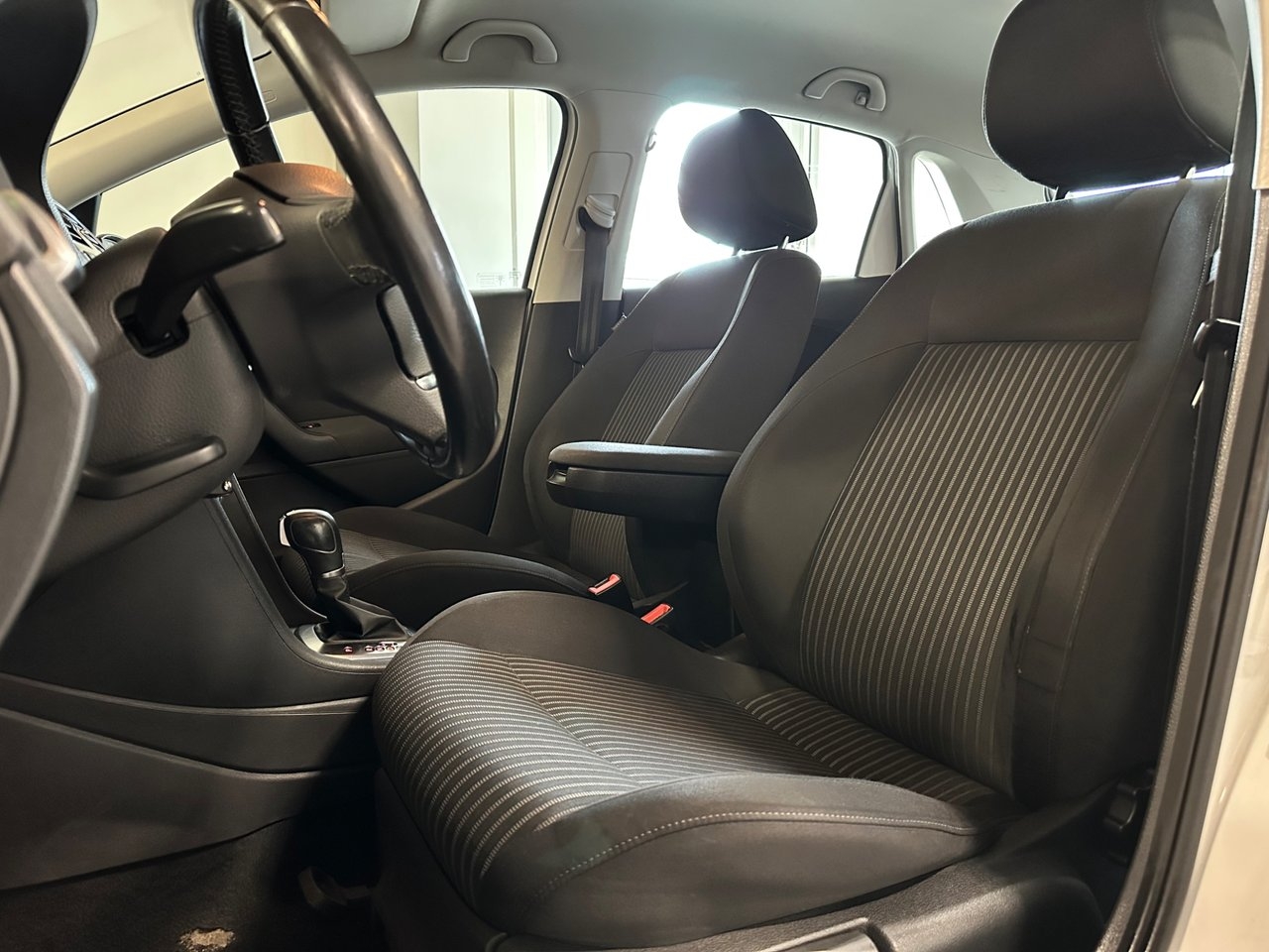 Volkswagen Polo 5-dörrar 1.2 TSI GT 2011, bild 7/10