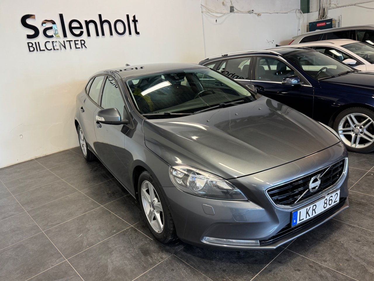 Volvo V40 D2 Your Kinetic 2014, bild 4/10