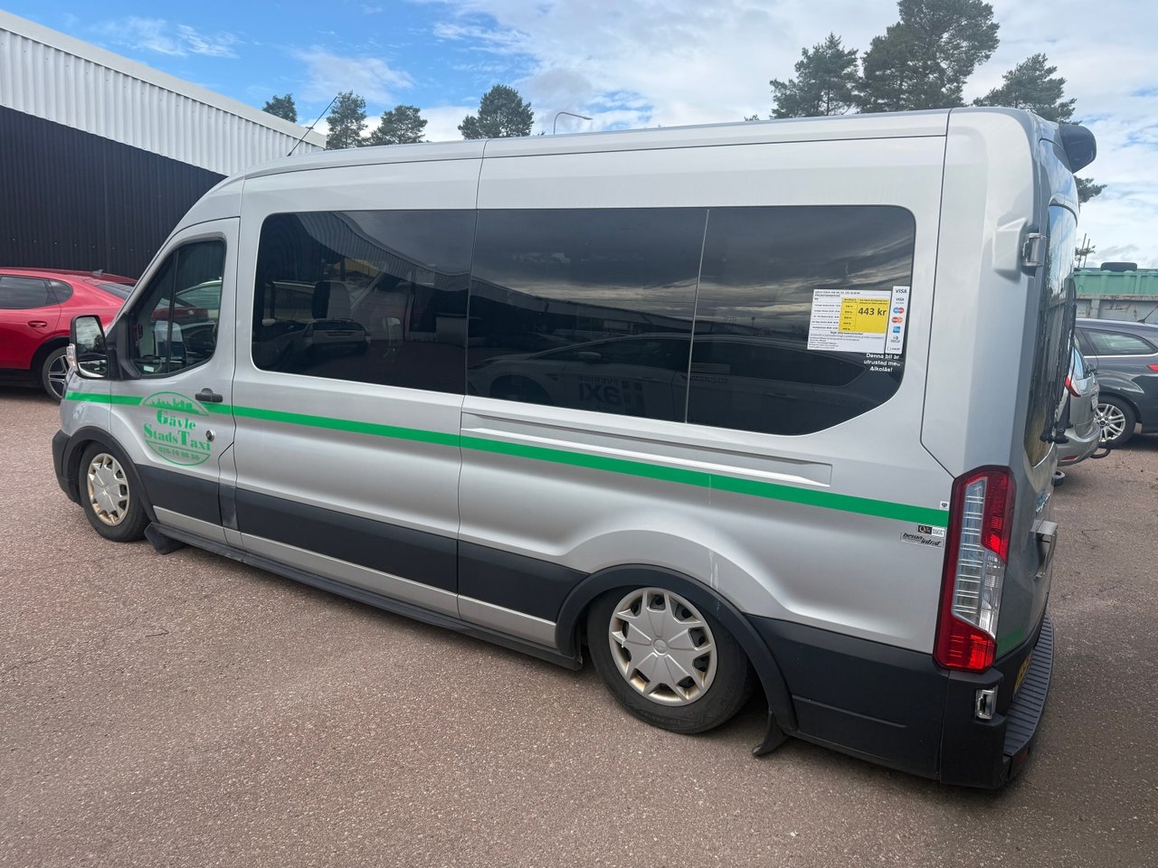 Ford Transit 350 Kombi 2023, bild 2/6