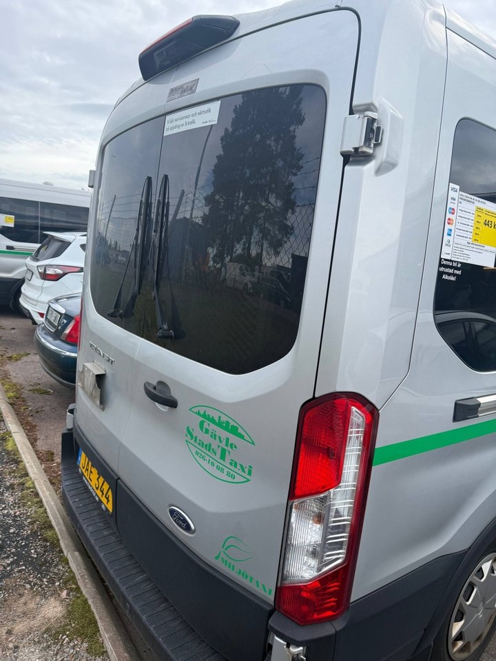 Ford Transit 350 Kombi 2023, bild 6/6