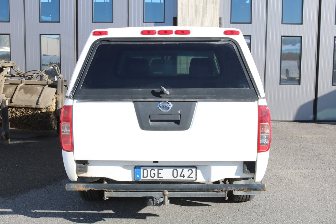 Nissan Navara Dubbelhytt 2008, bild 4/6