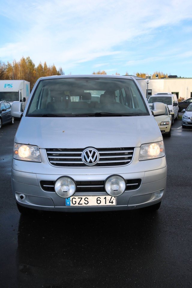 Volkswagen Caravelle Comfortline 2008, bild 2/6