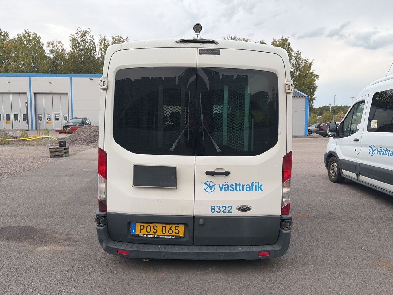 Ford Transit 350 Kombi 2017, bild 4/6