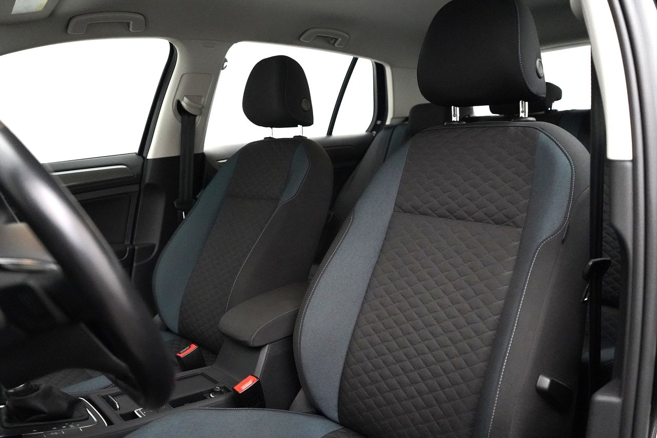 Volkswagen Golf TSI DSG / 116hk 2019, bild 6/10