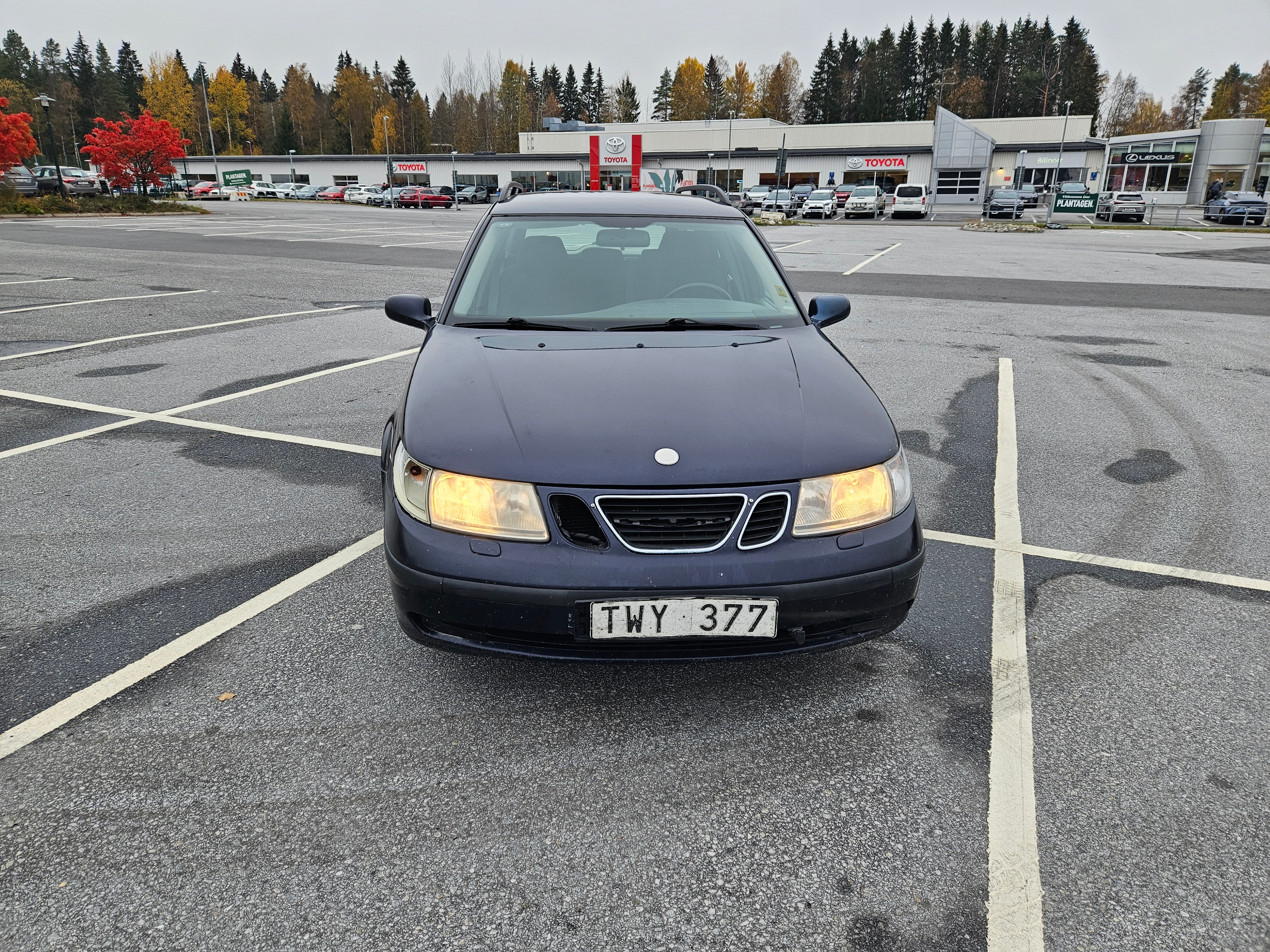 Saab 9-5 SportCombi 2.3t Manuell 2003, bild 2/5