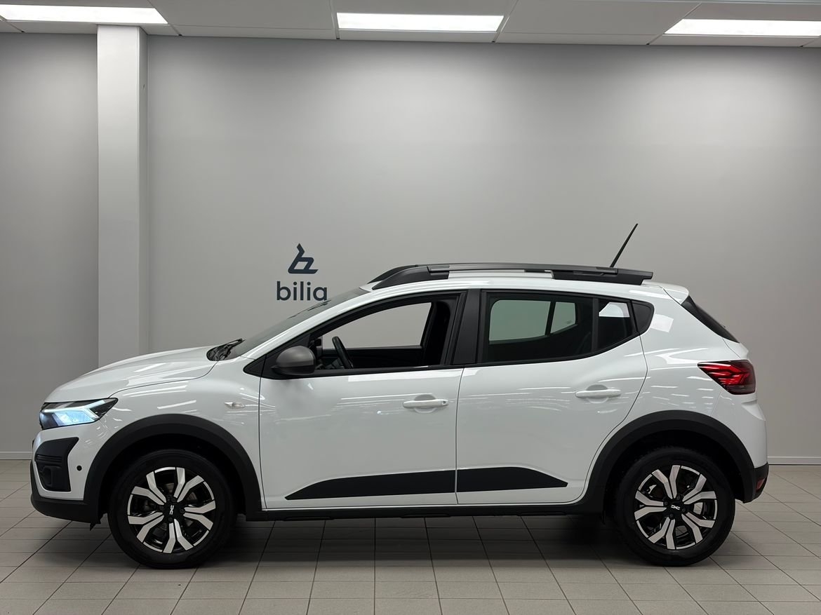 Dacia Sandero Stepway 2023, bild 2/10