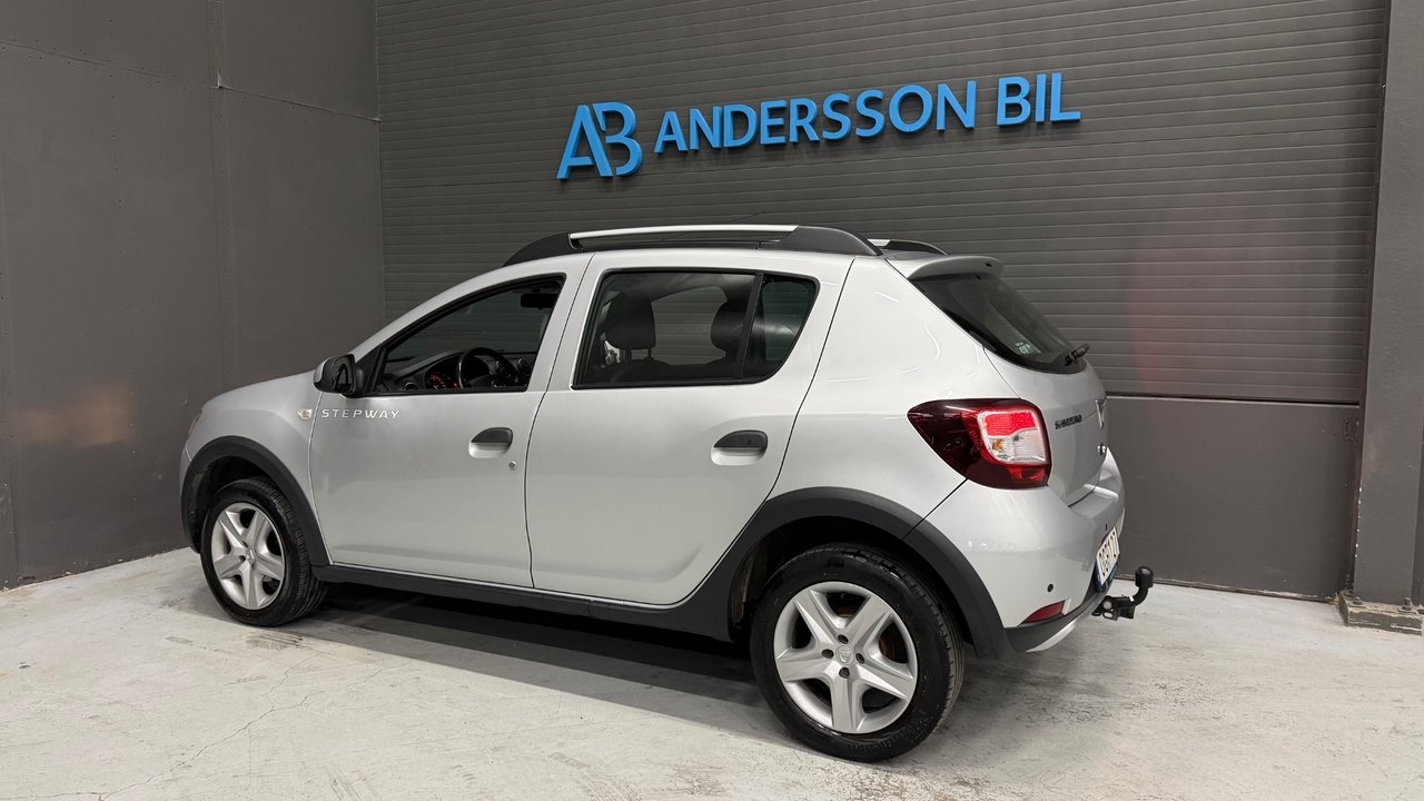 Dacia Sandero Stepway 2017, bild 7/10