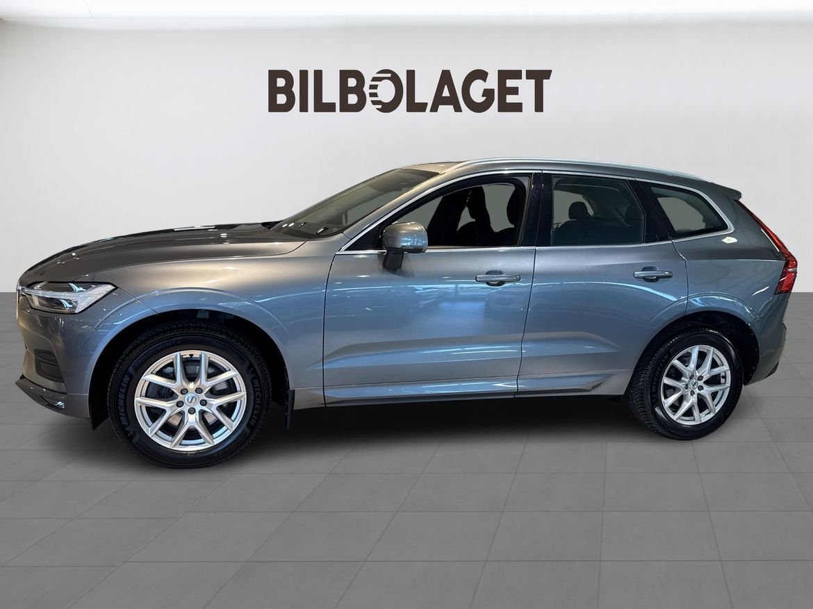 Volvo XC60 2020, photo 2/10