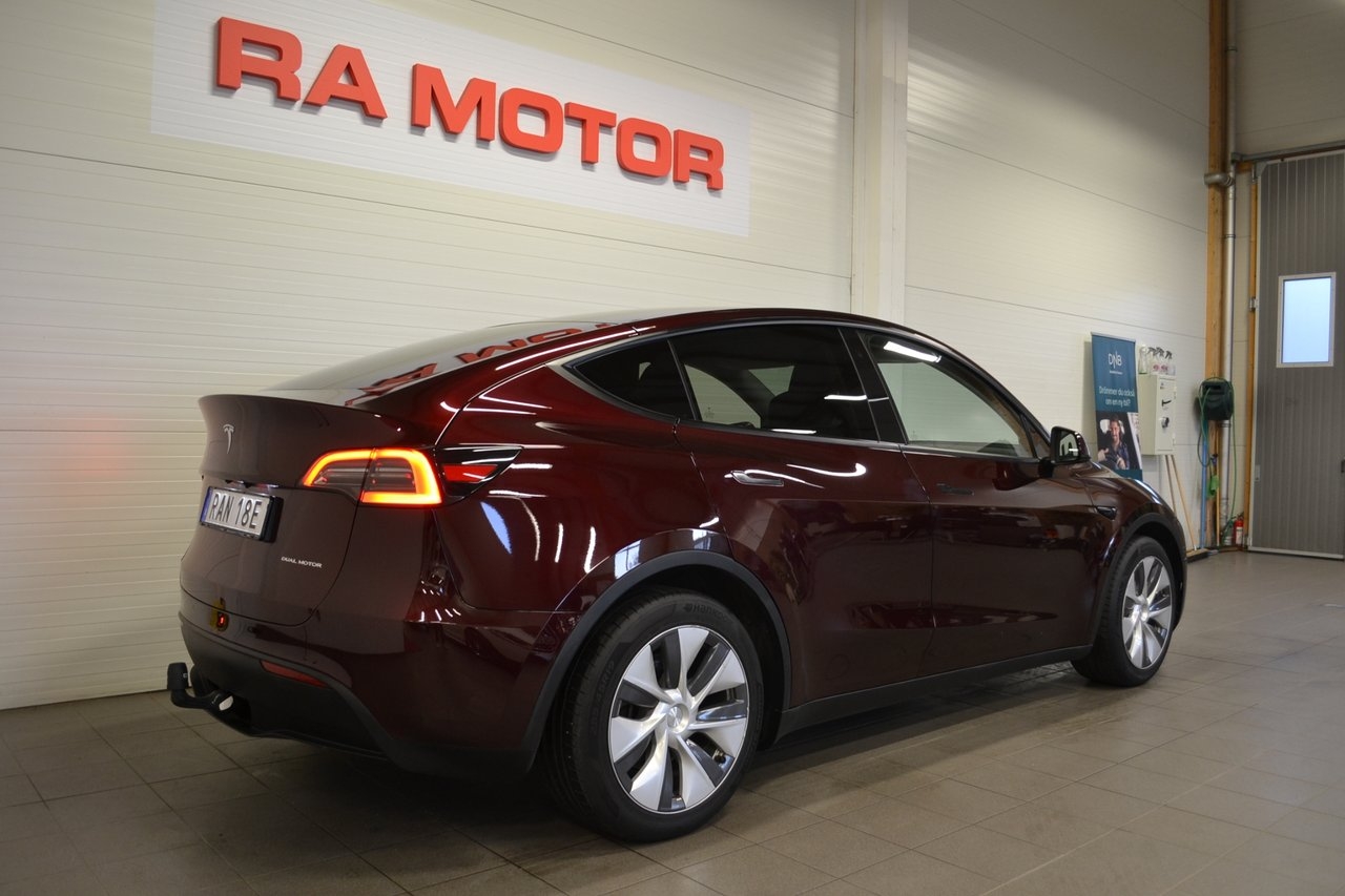 Tesla Model Y 2023, bild 5/10