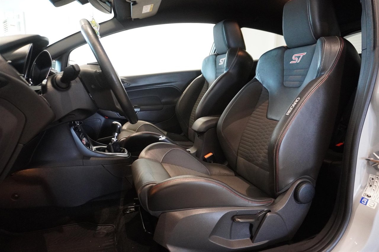 Ford Fiesta 2016, kuva 5/10