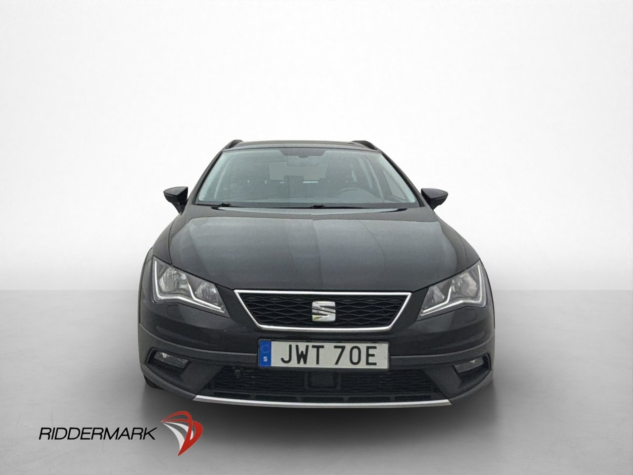 Seat Leon 4Drive 115hk 2019, bild 2/10