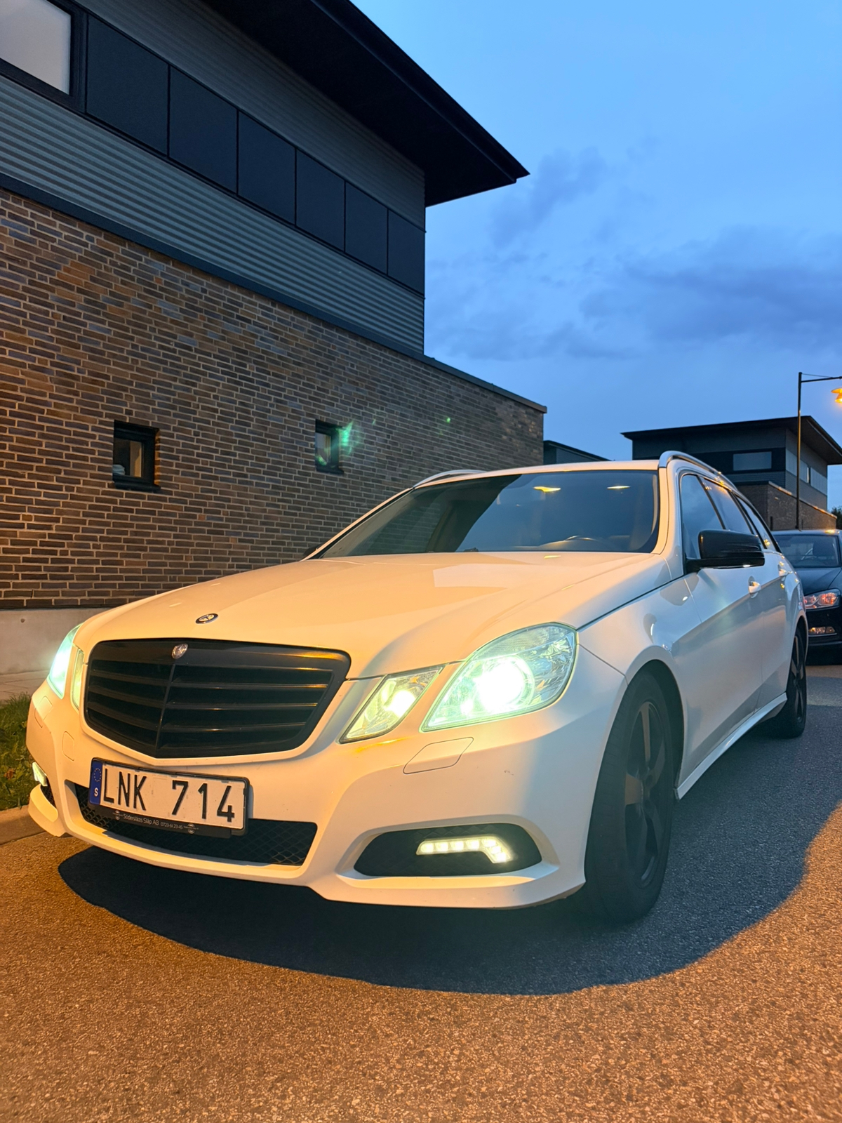 Mercedes-Benz E 2010, bild 2/10
