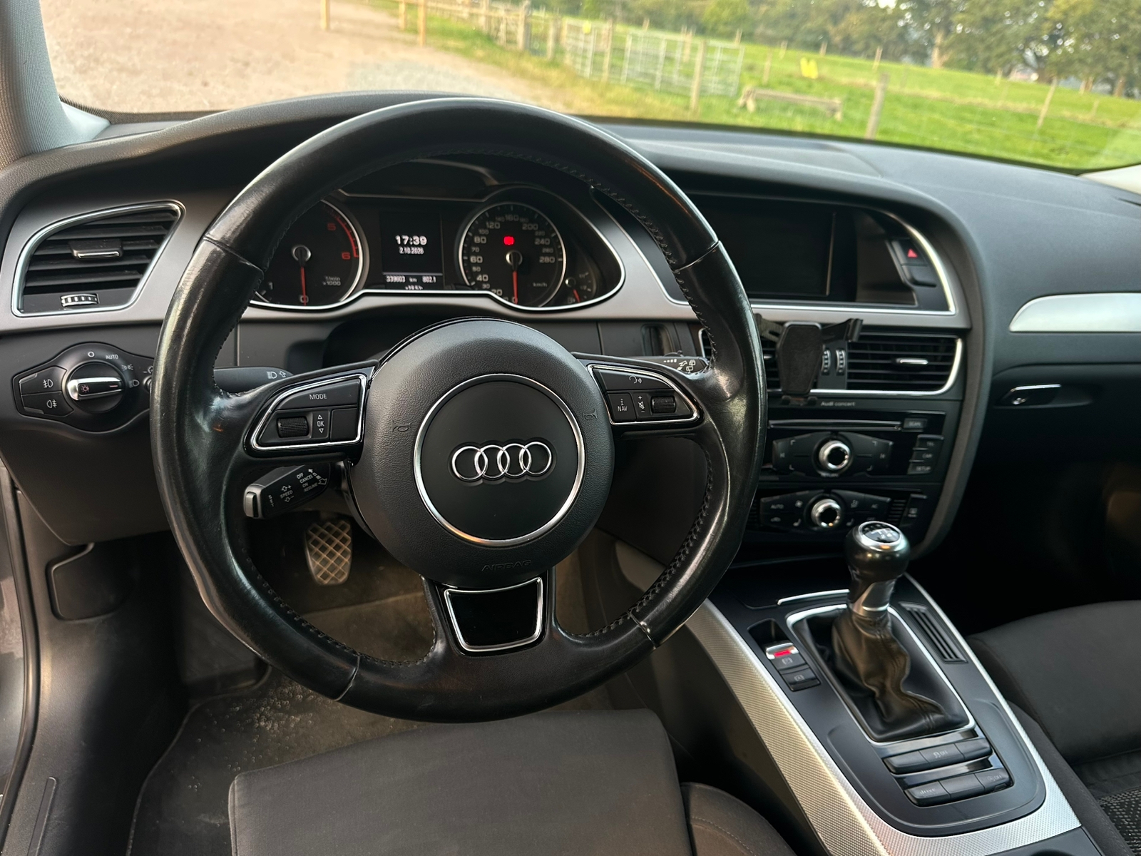 Audi A4 Avant 2.0 TDI DPF Manuell 2012, bild 5/10