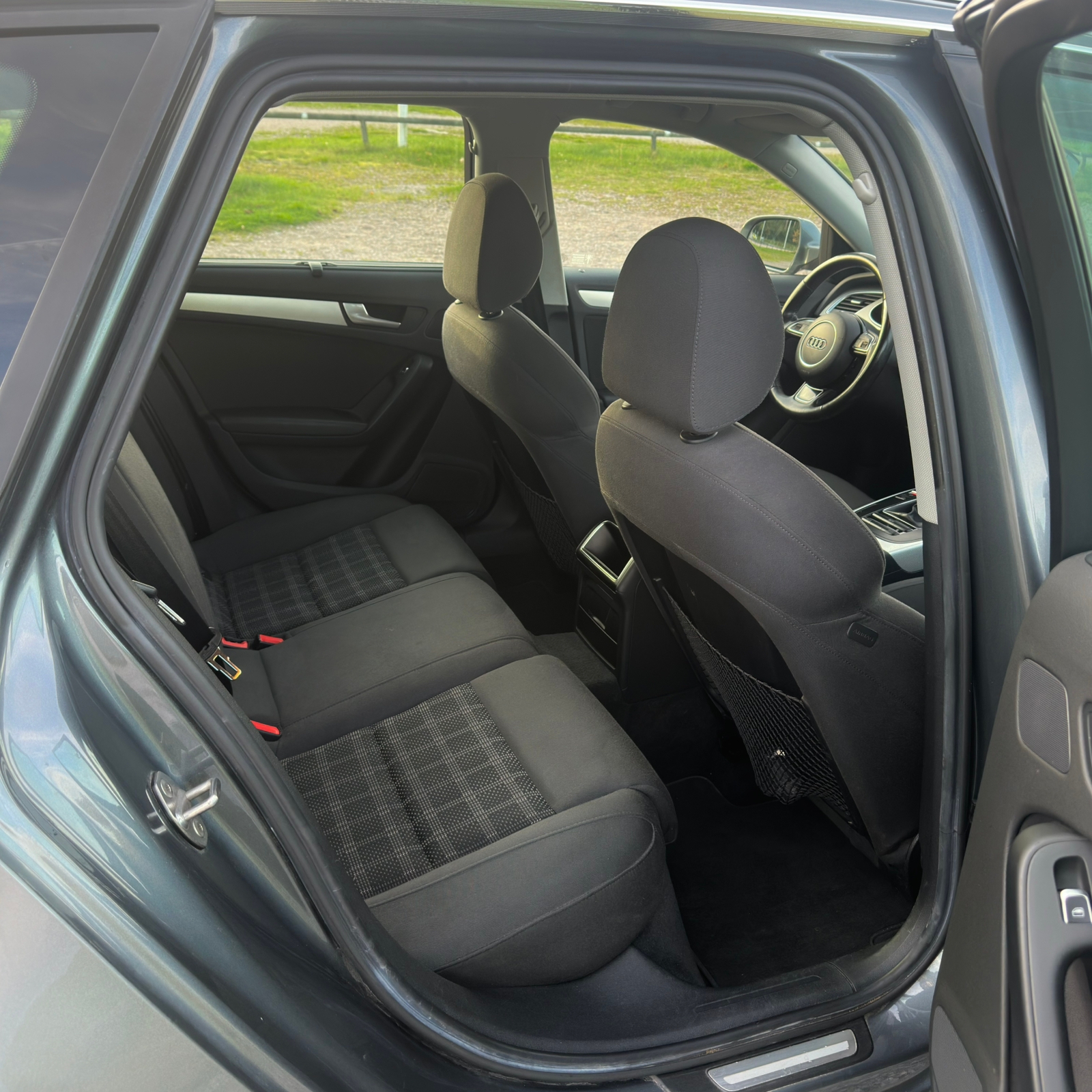 Audi A4 Avant 2.0 TDI DPF Manuell 2012, bild 7/10
