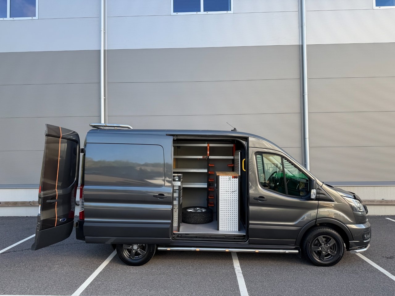 Ford Transit 2021, bild 6/10