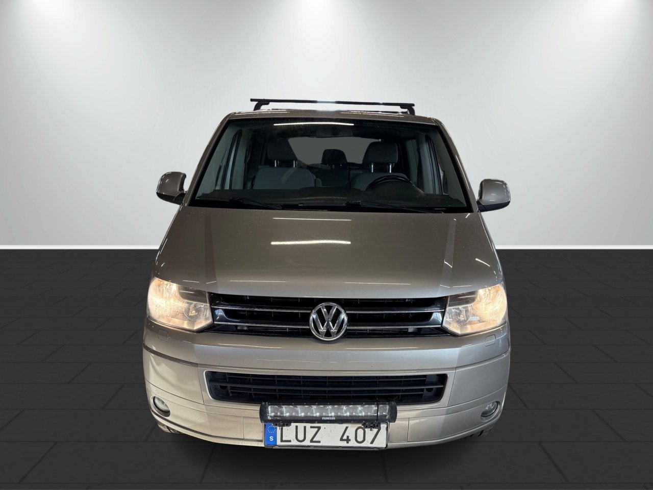 Volkswagen Multivan 2012, bild 3/10