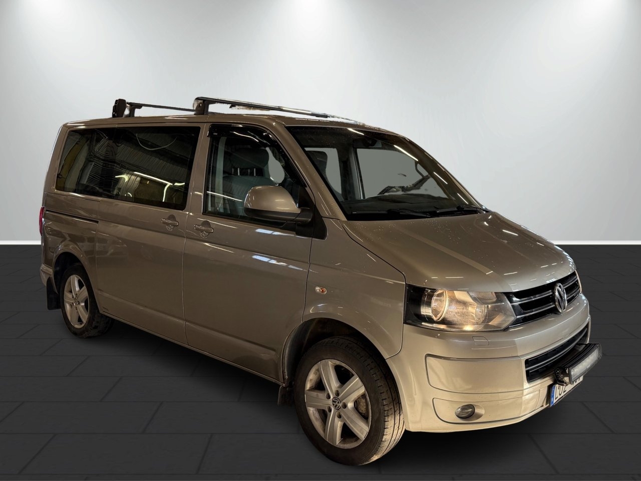 Volkswagen Multivan 2012, bild 4/10
