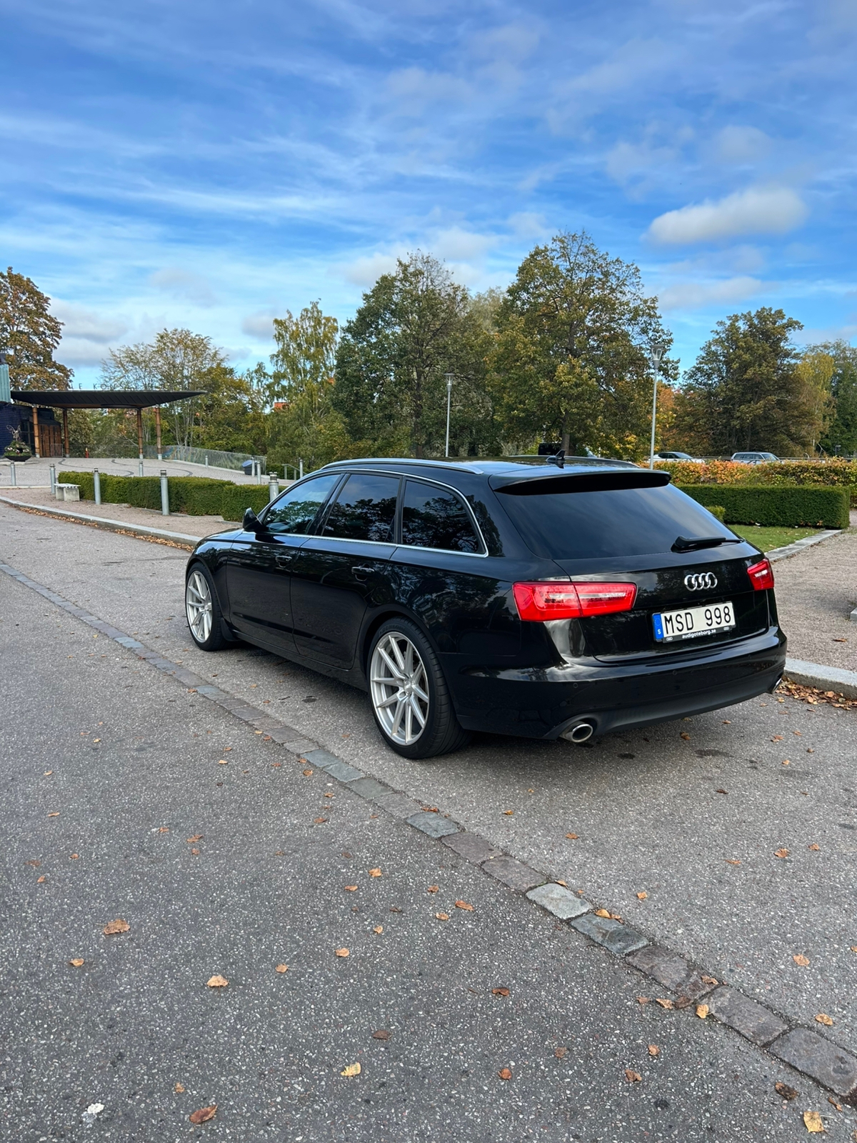 Audi A6 2012, bild 2/10