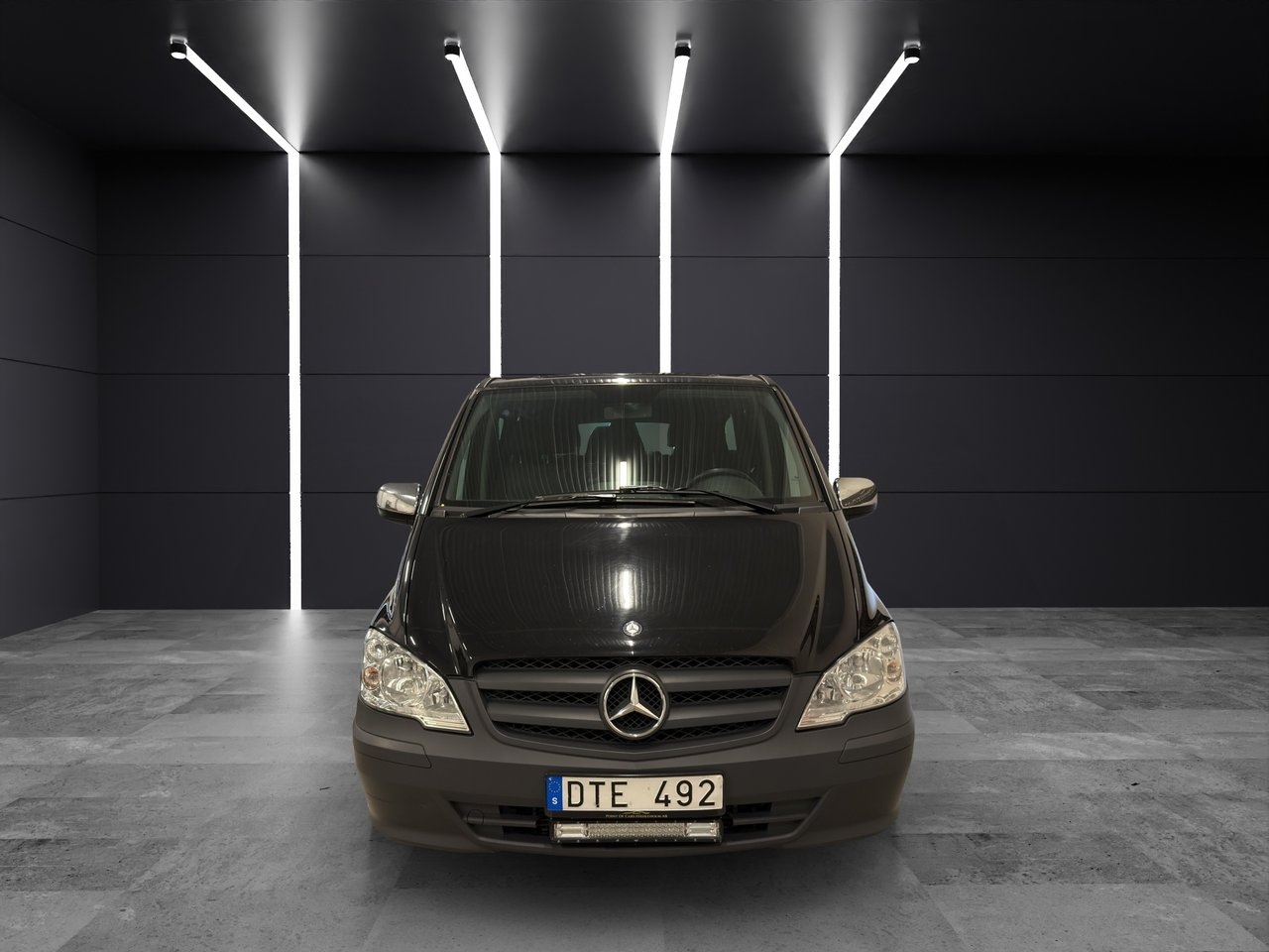 Mercedes-Benz Vito 2011, bild 2/10