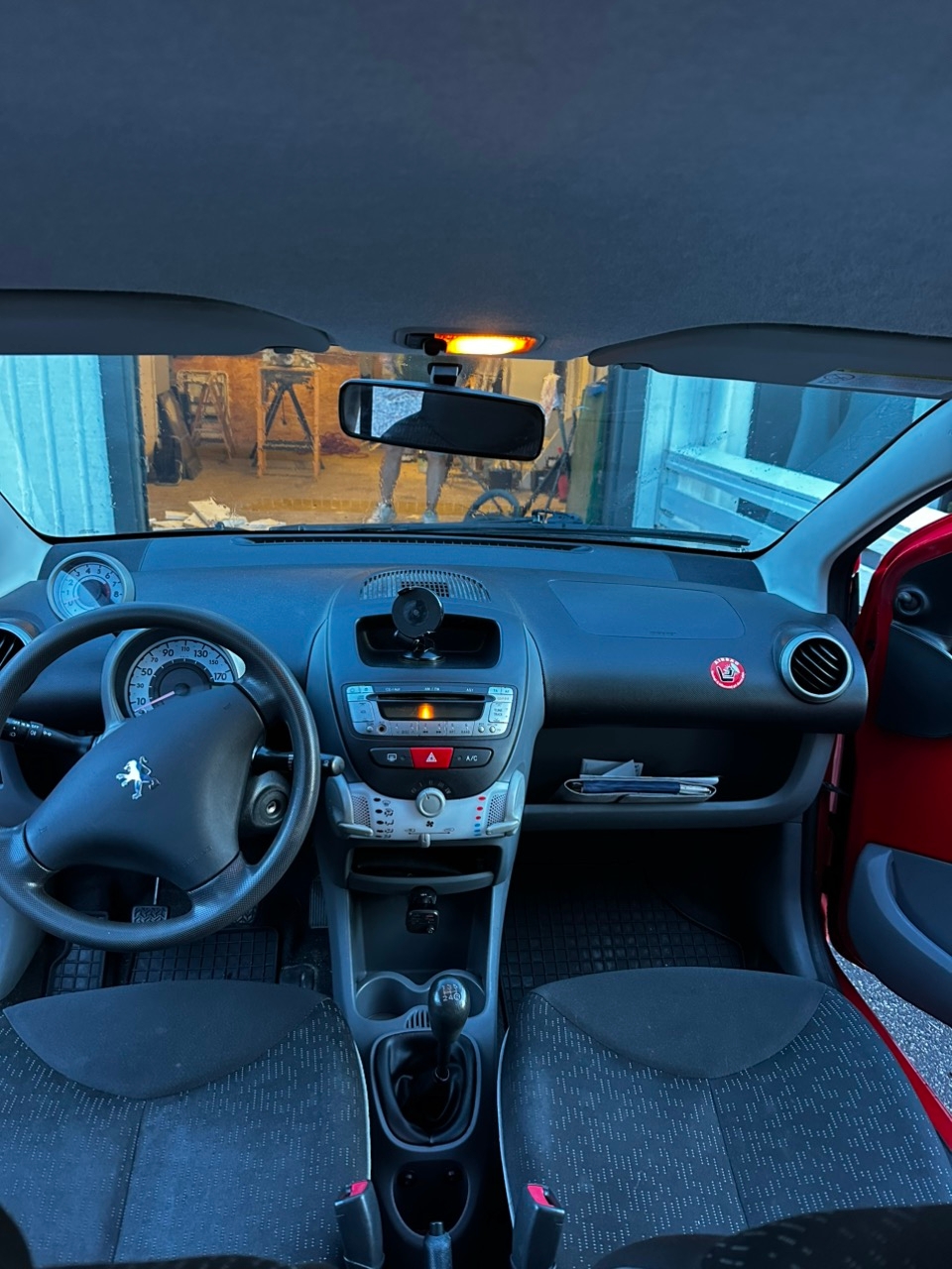 Peugeot 107 2011, bild 7/9
