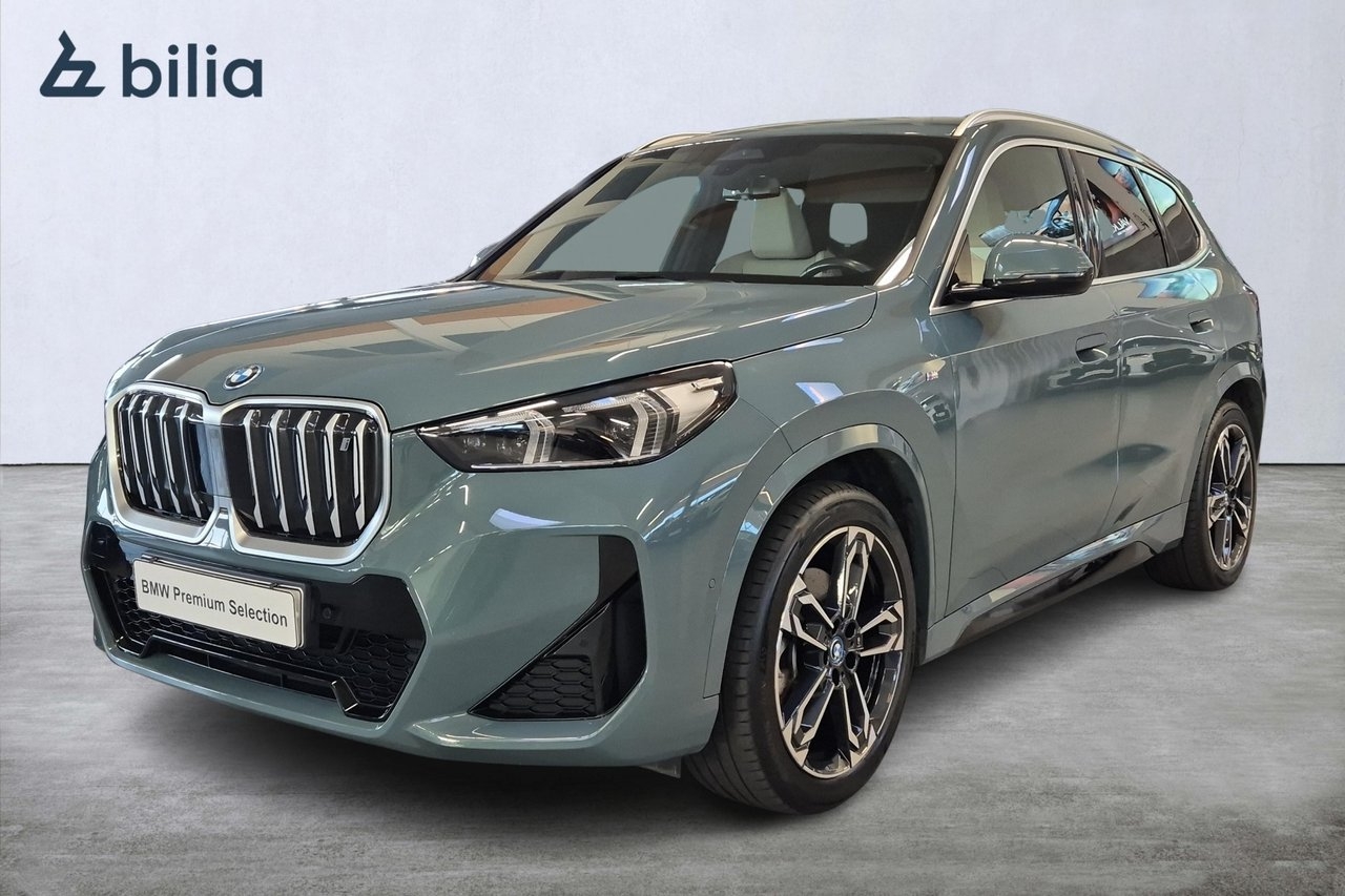 BMW iX1