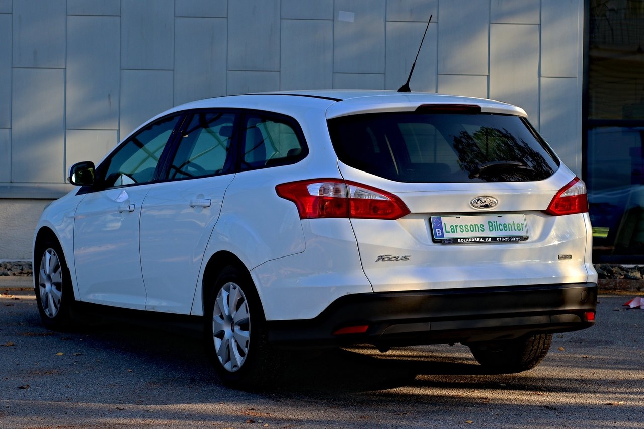 Ford Focus 2013, bild 5/9