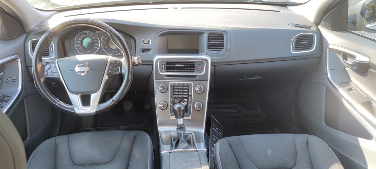 Volvo S60 T5 Momentum 2012, bild 6/8