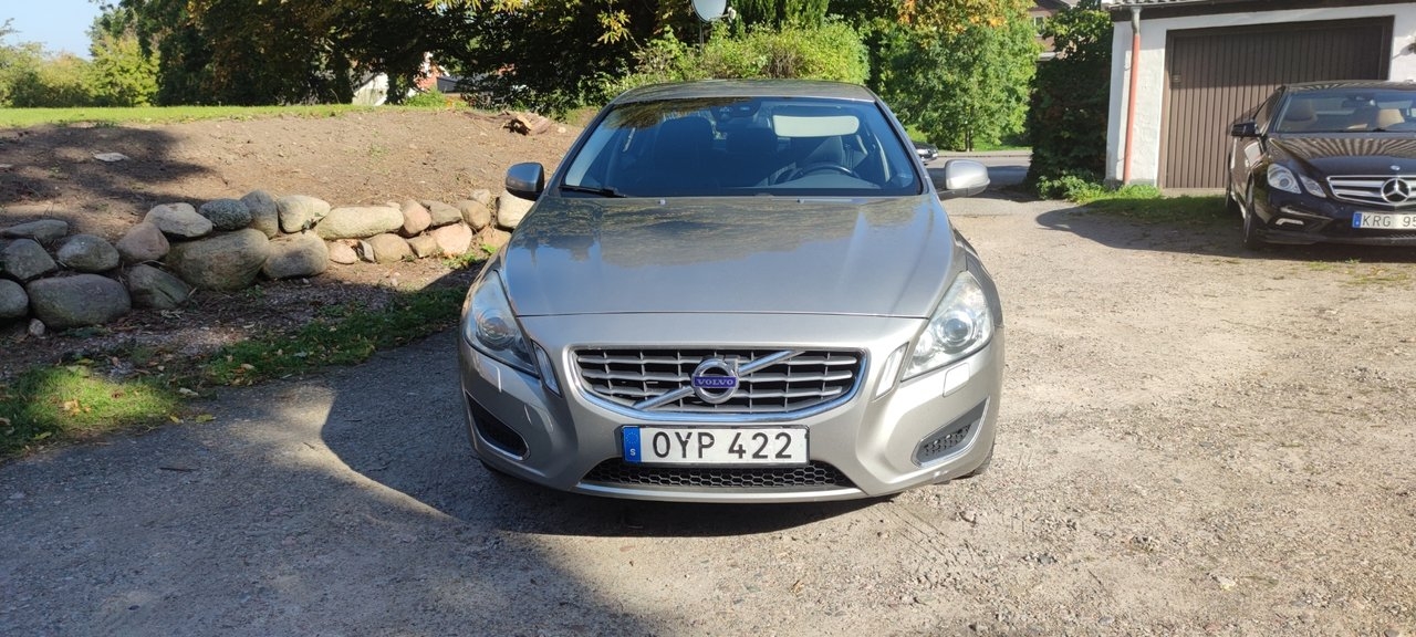 Volvo S60 T5 Momentum 2012, bild 3/8