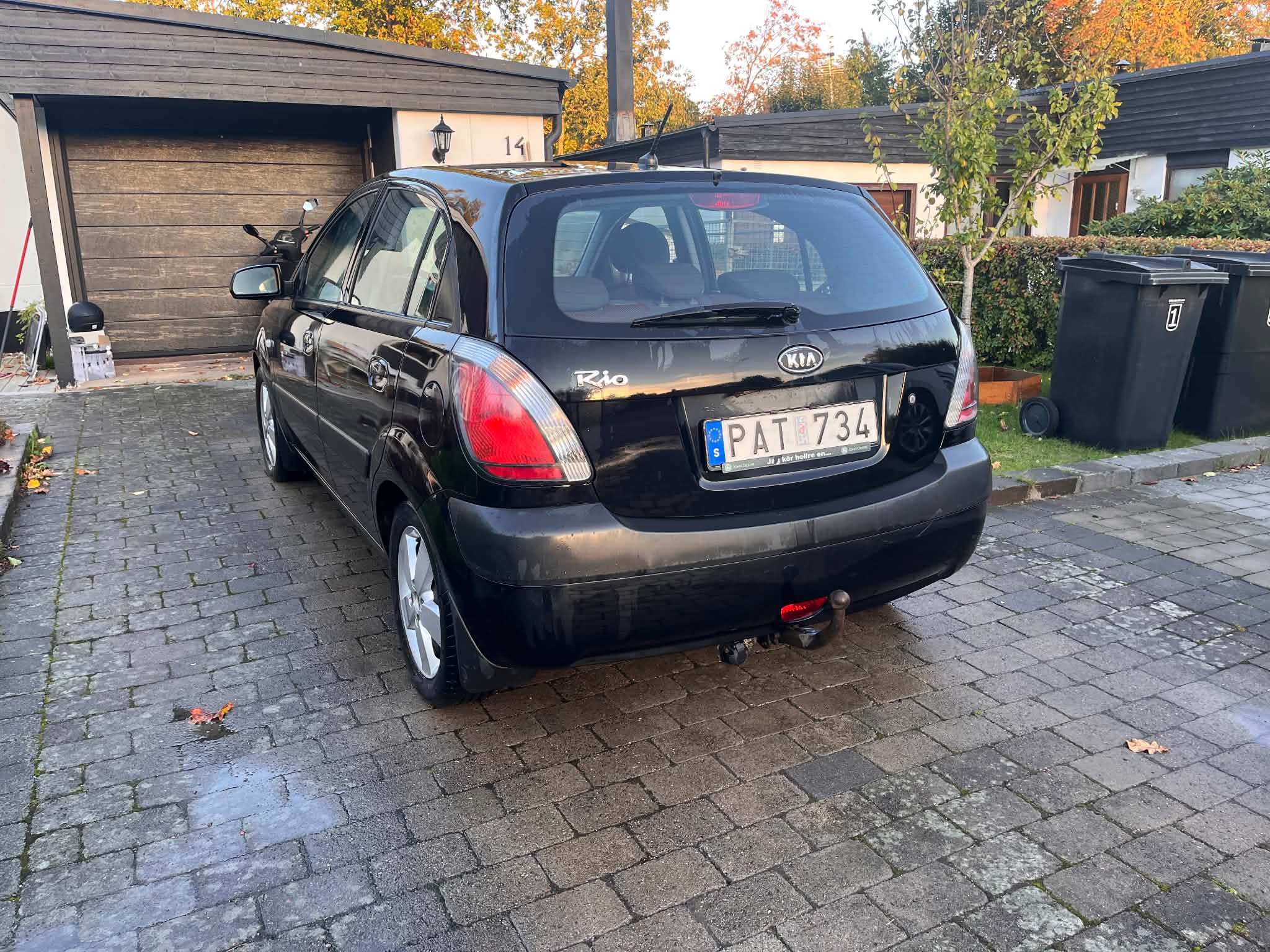 Kia Rio 1.4 Manuell 2009, bild 2/3