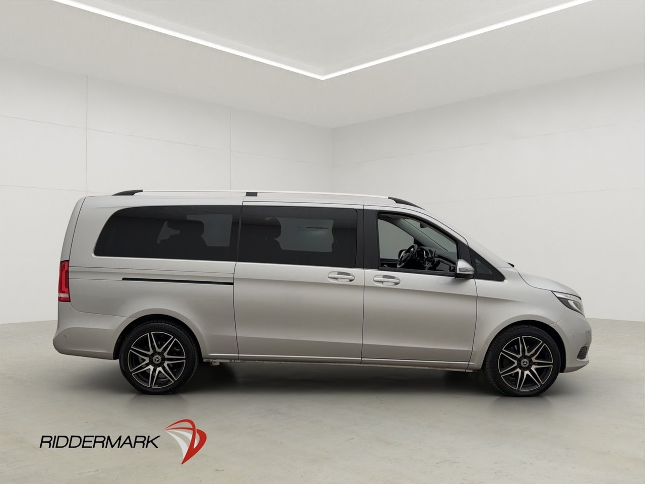 Mercedes-Benz V 2019, bild 2/10