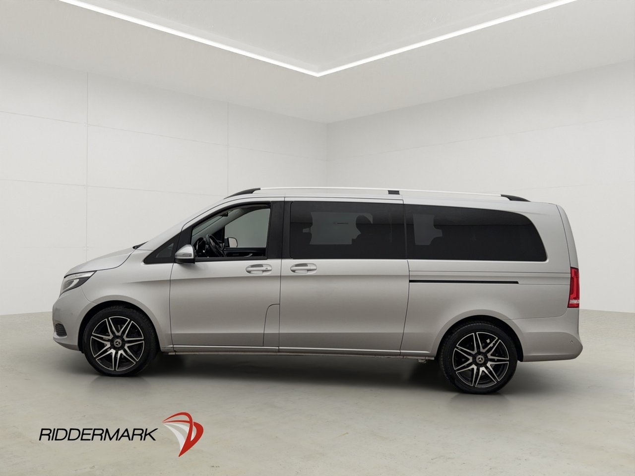Mercedes-Benz V 2019, bild 6/10