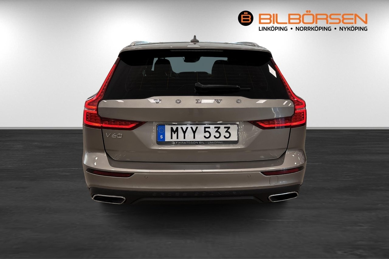 Volvo V60 Cross Country 2019, kuva 5/10