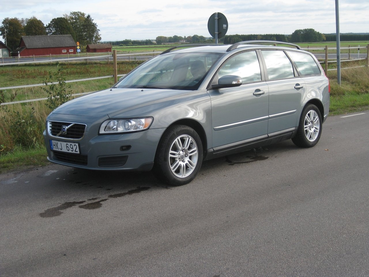 Volvo V50