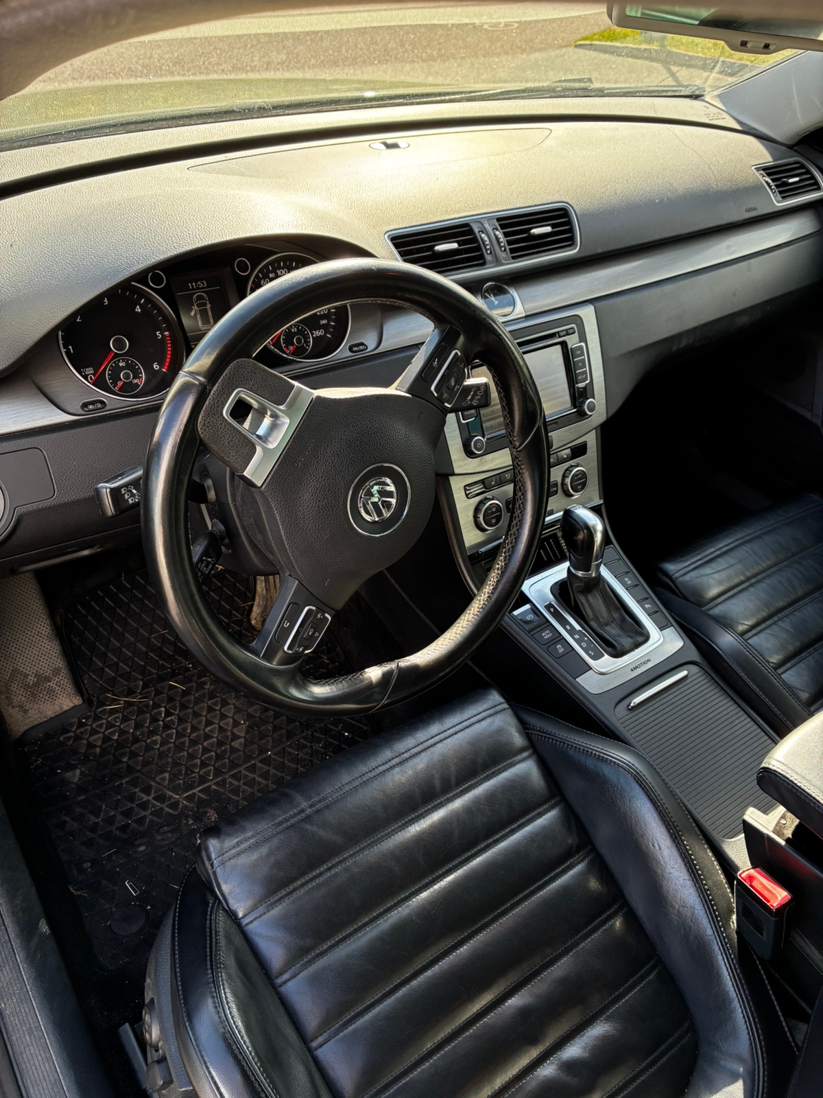 Volkswagen Passat 2013, bild 7/10