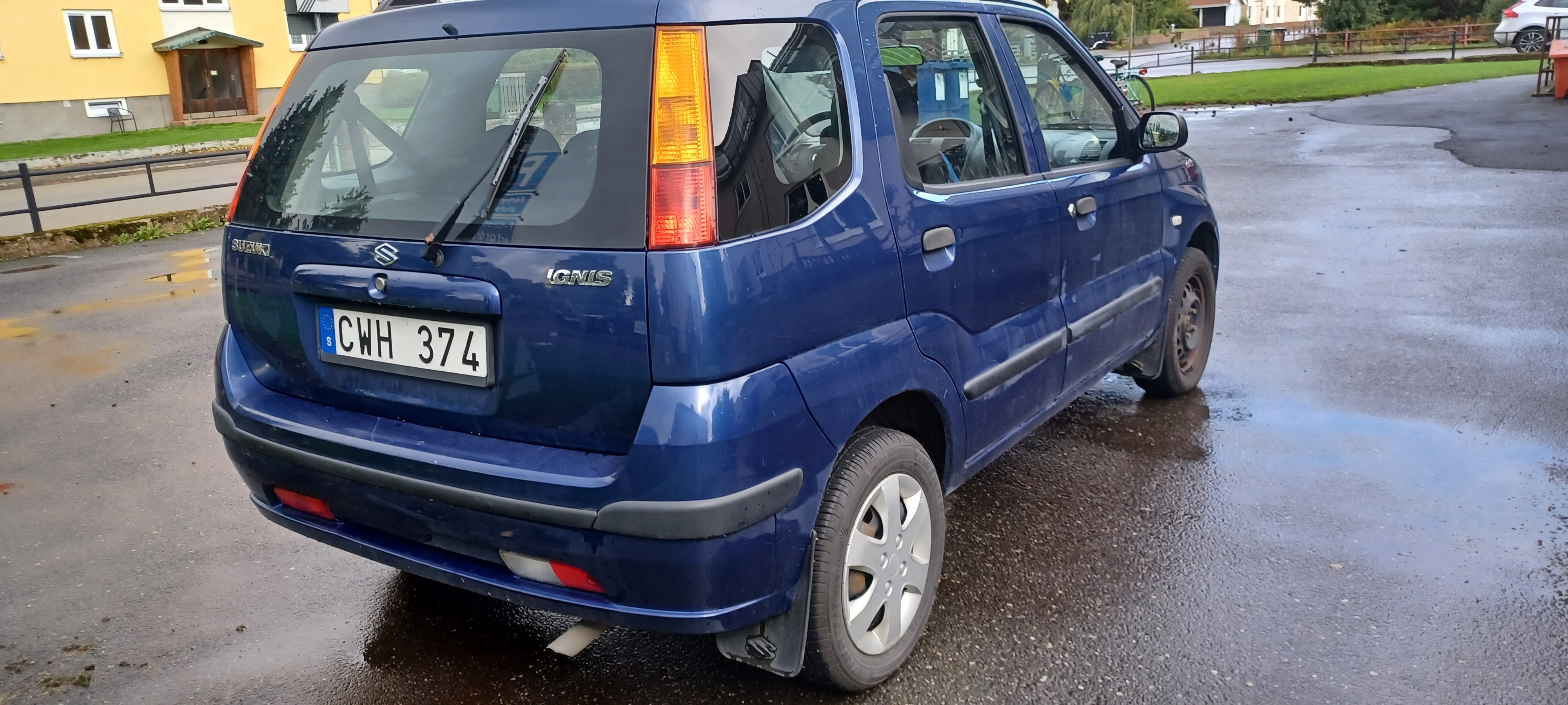 Suzuki Ignis 2003, bild 4/5