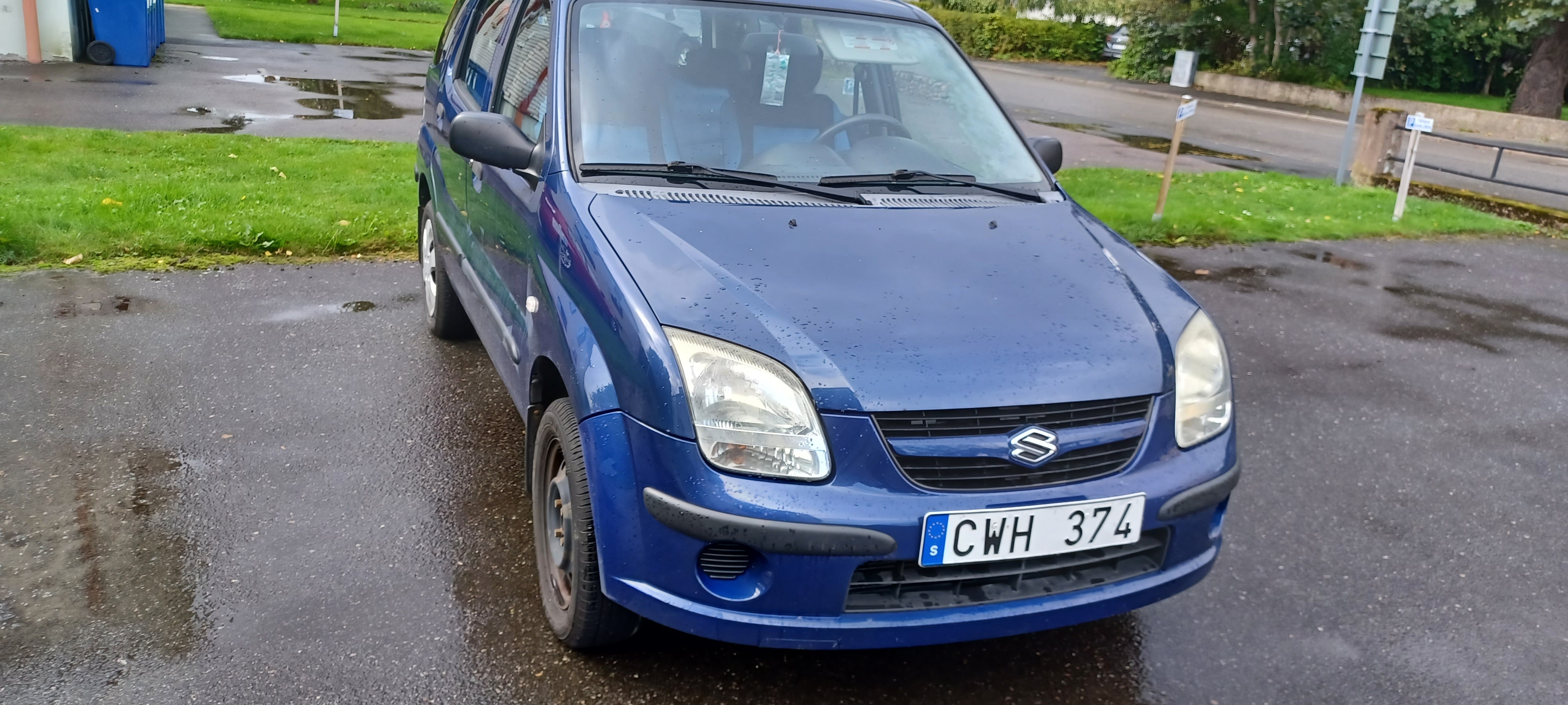 Suzuki Ignis 2003, bild 2/5