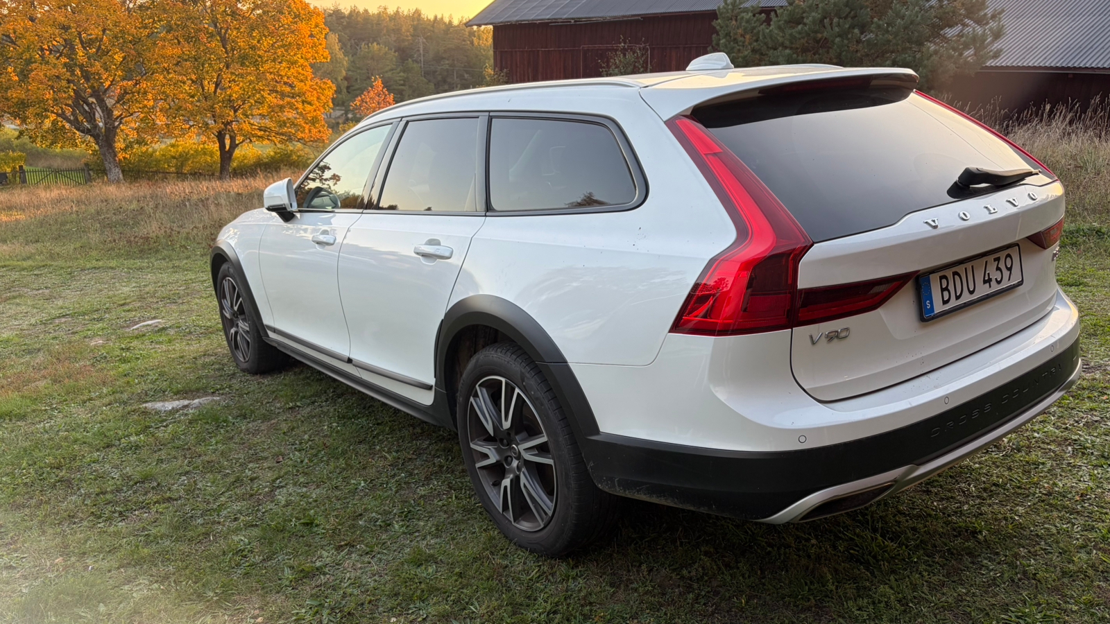 Volvo V90 Cross Country 2018, bild 2/5