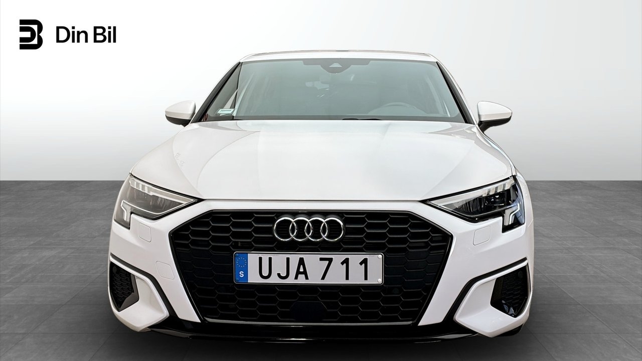 Audi A3 2024, bild 4/10