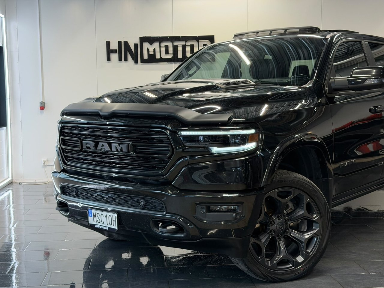 RAM 1500 V8 HEMI 4x4 Aut 395hk LIMITED 2022, kuva 2/10