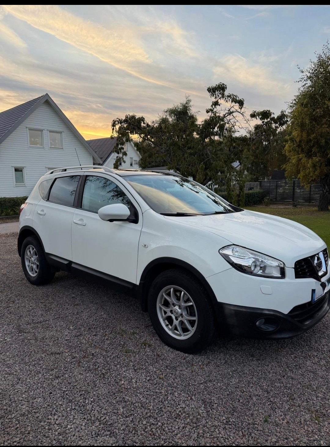 Nissan Qashqai 1.5 dCi Manuell 2012, bild 4/7