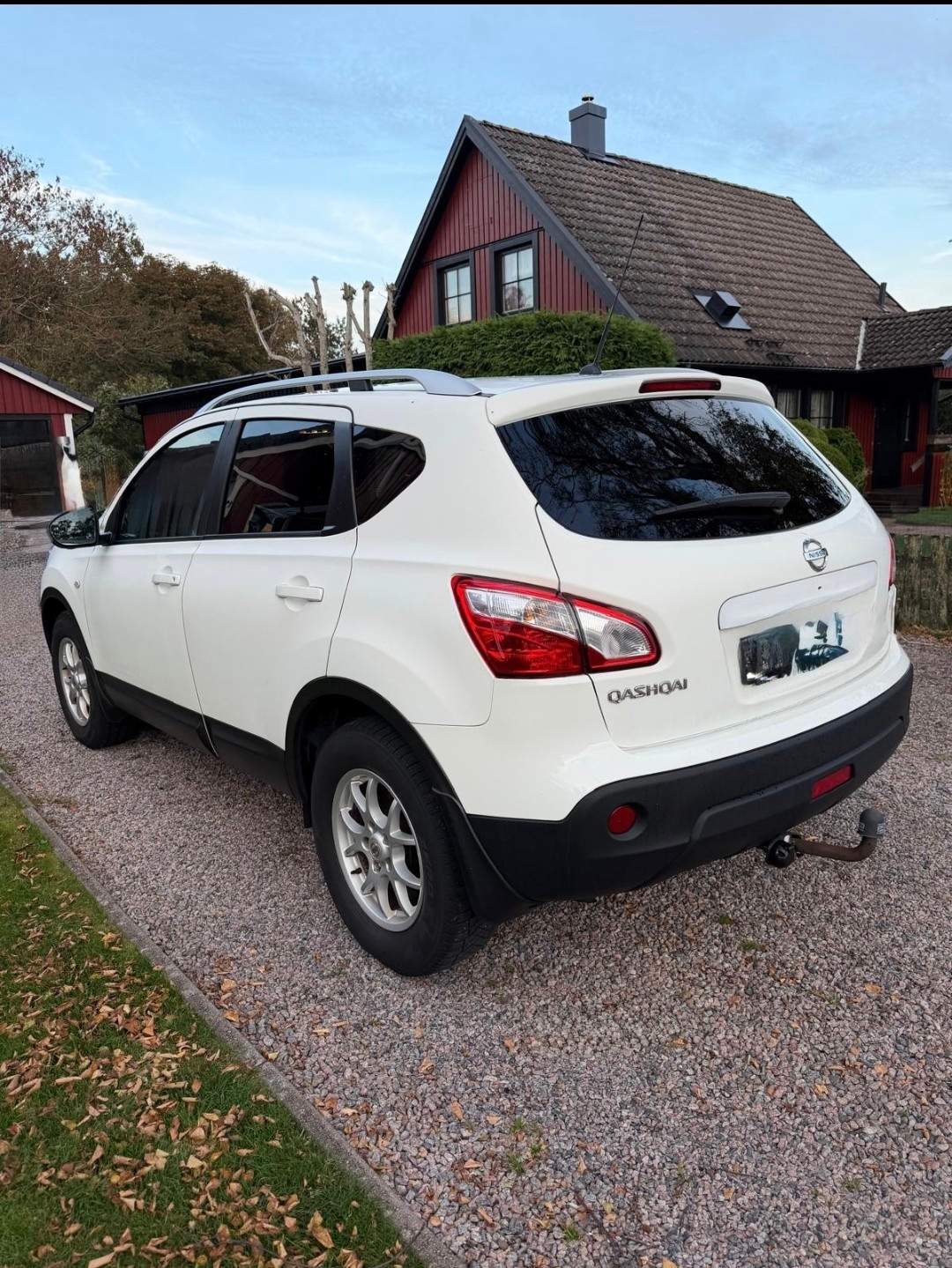 Nissan Qashqai 1.5 dCi Manuell 2012, bild 2/7