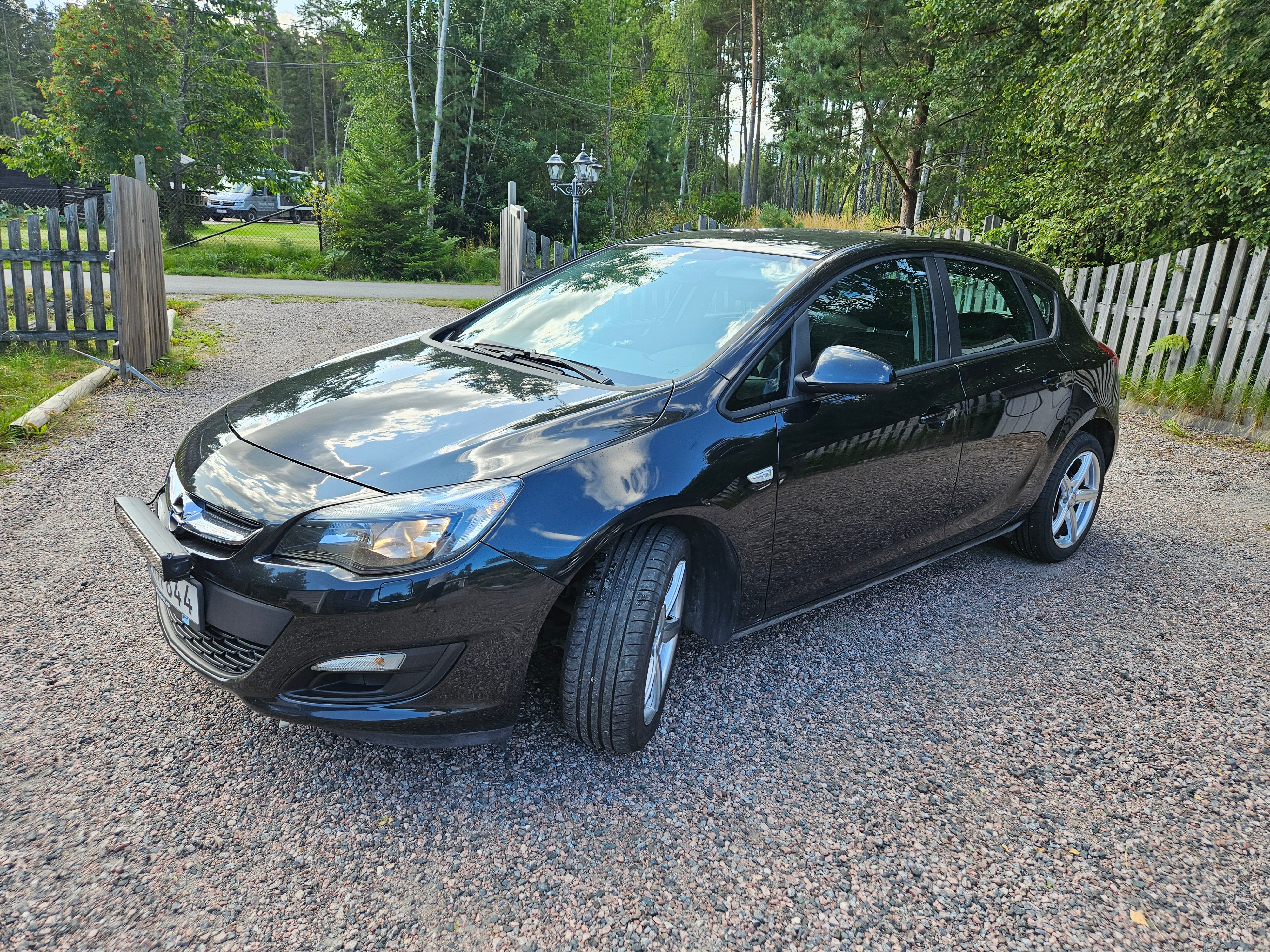 Opel Astra 1.4 Turbo Manuell 2015, bild 4/10