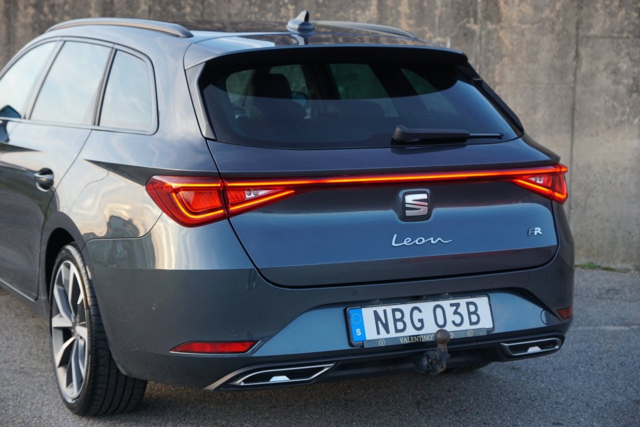 Seat Leon 2020, photo 7/10