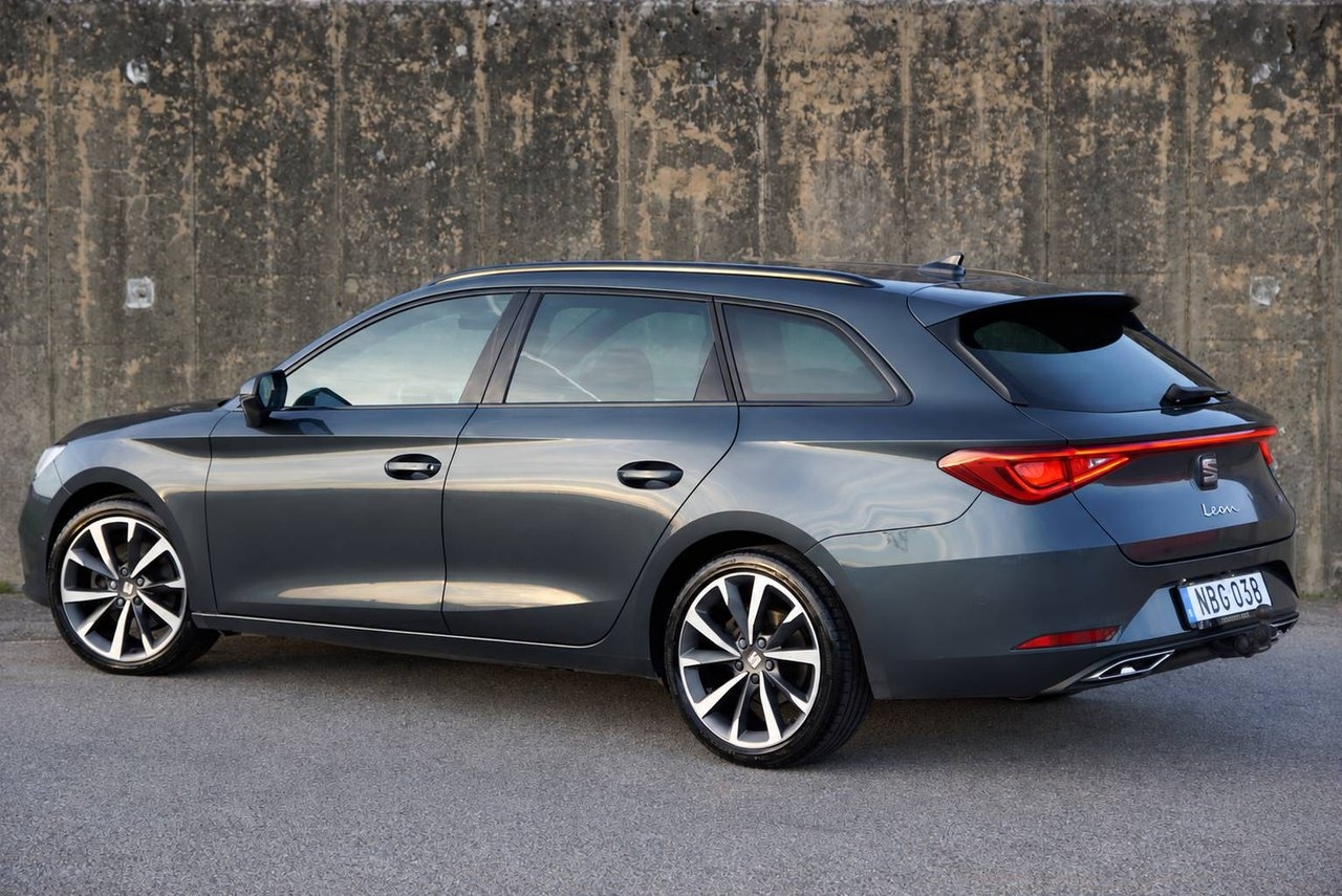 Seat Leon 2020, photo 5/10