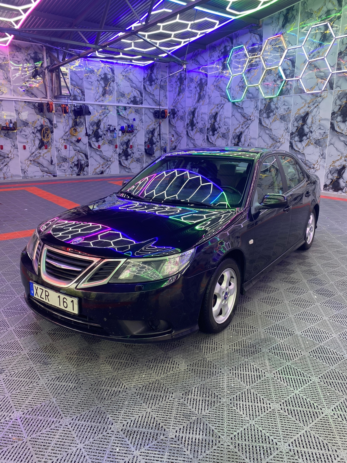Saab 9-3 SportSedan 1.9 TiD Manuell 2010, bild 2/10