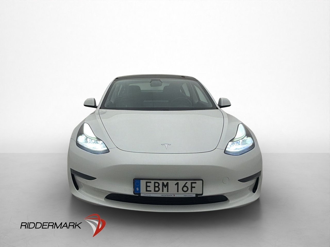 Tesla Model 3 2021, kuva 3/10