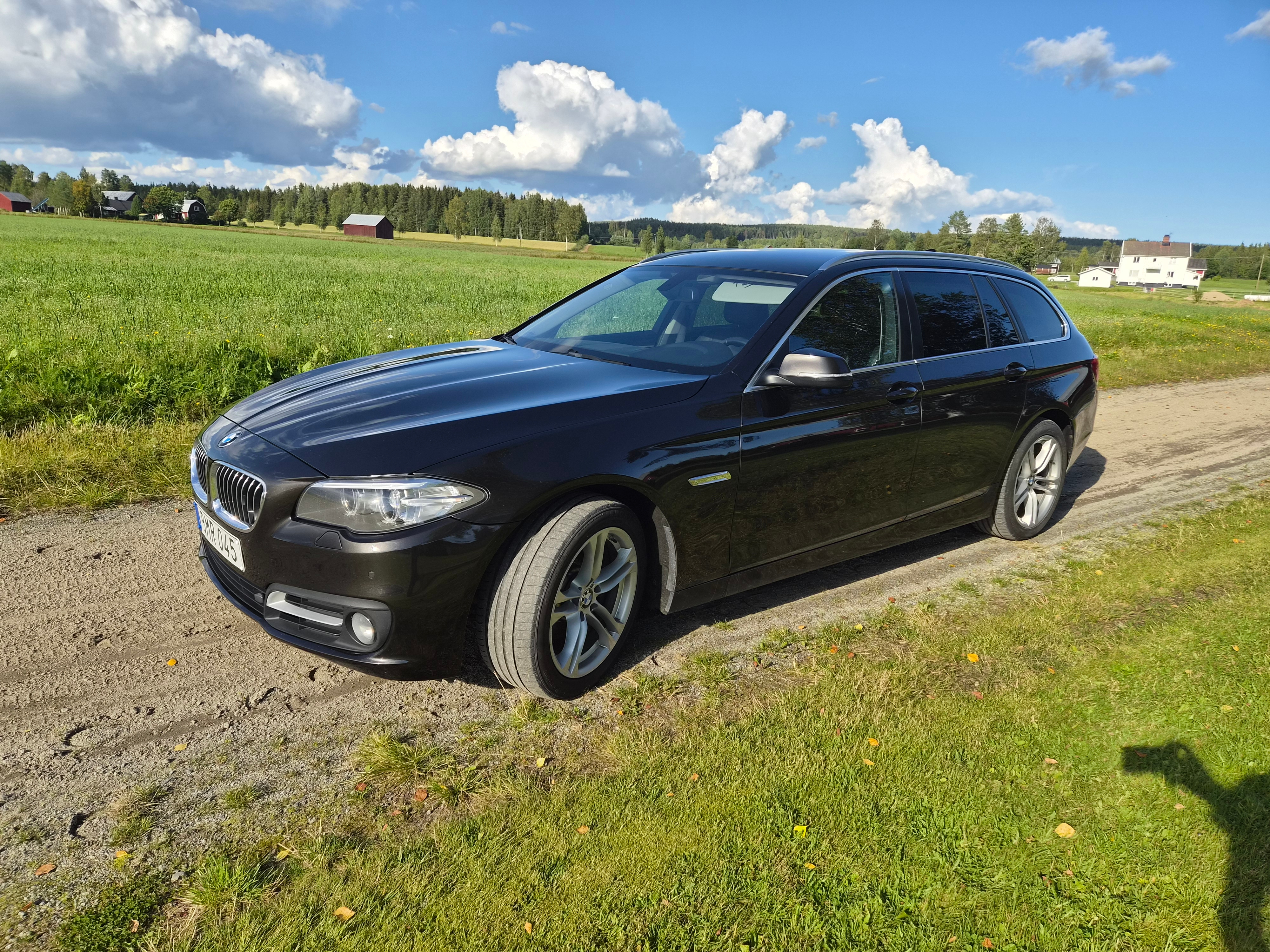 BMW 520 d xDrive Touring Steptronic 2015, bild 7/8