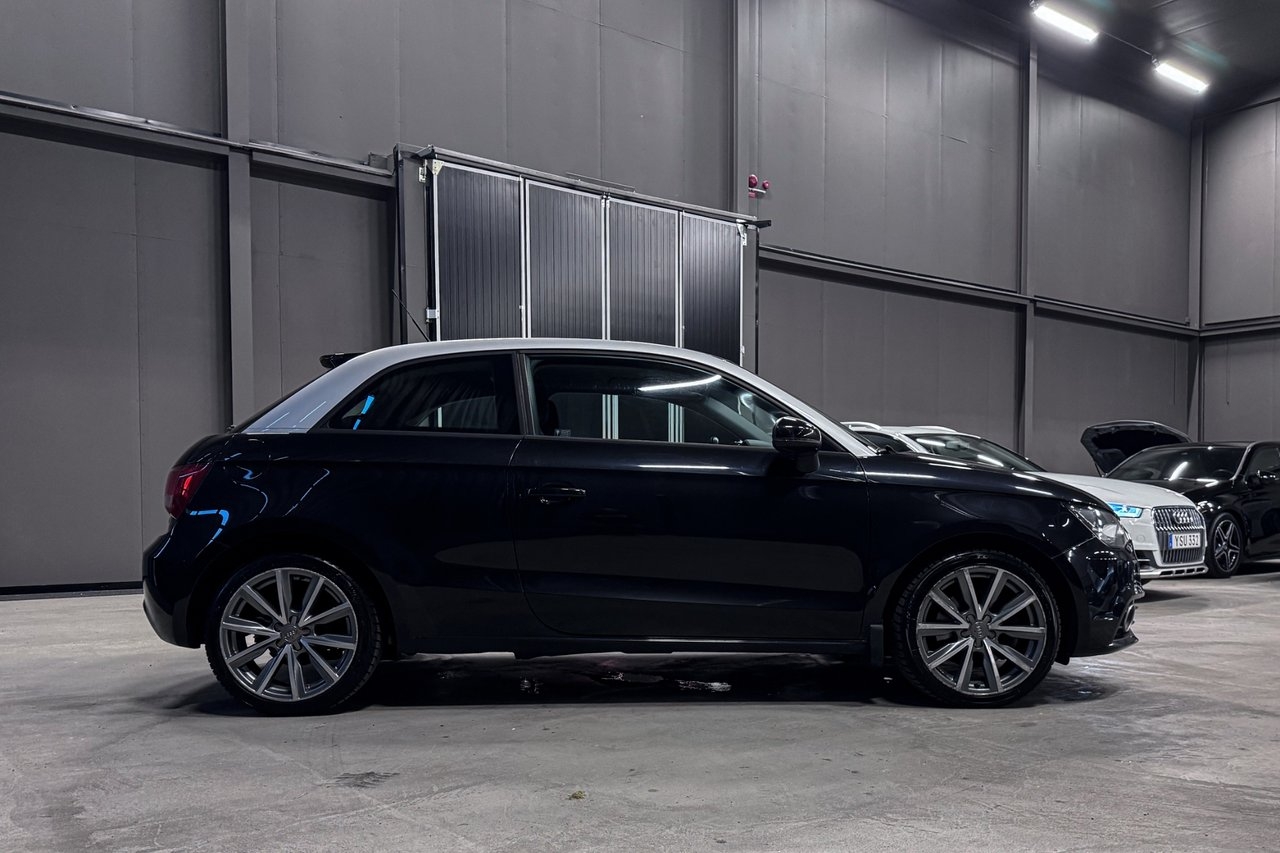 Audi A1 1.4 TFSI Ambition 2012, bild 7/10
