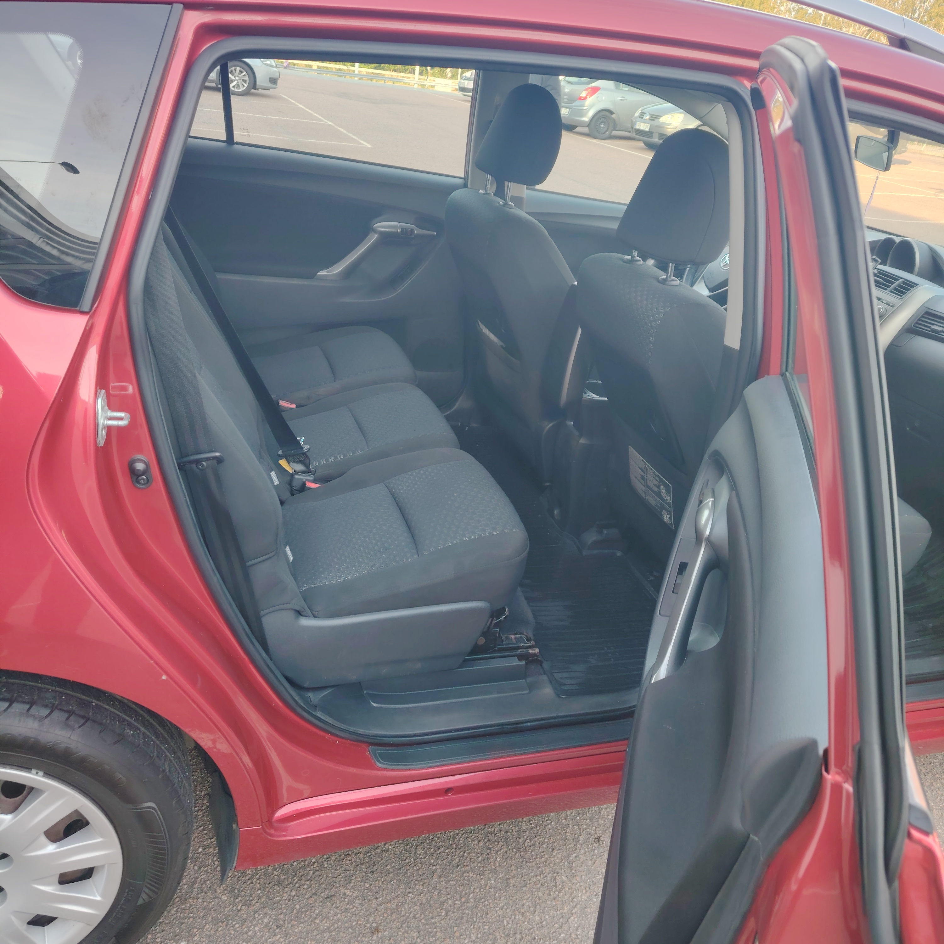 Toyota Verso 1.8 Valvematic Multidrive S 2009, bild 4/10
