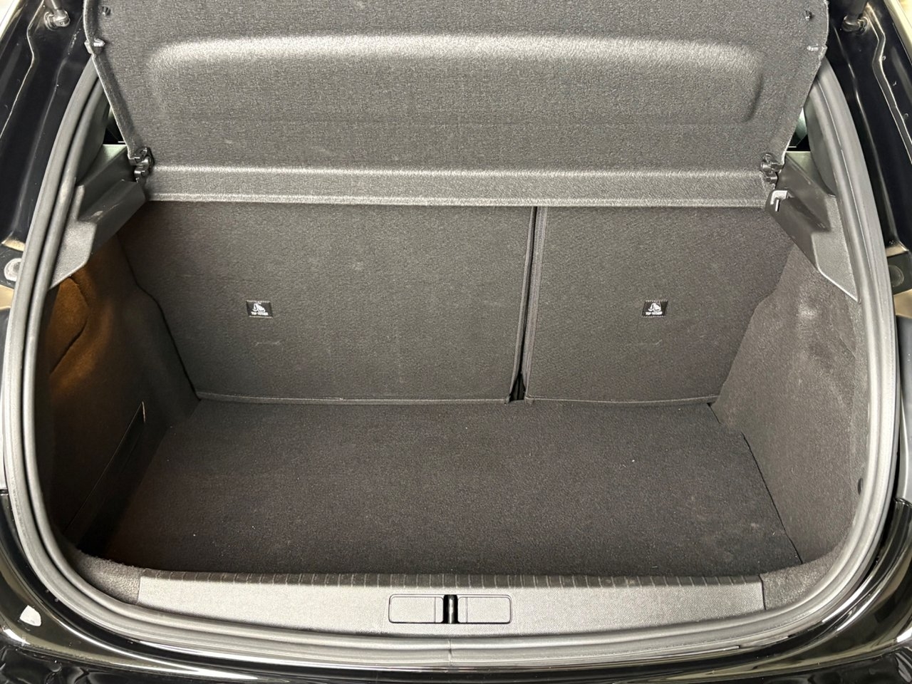 Peugeot 208 100hk Allure Manuell 2023, bild 6/10